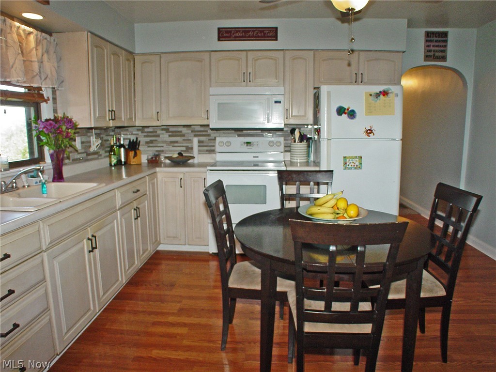 1605 Rabbit Hill Road Wellsburg, WV 26070 - Photo 9 of 18 Gallery Image 9