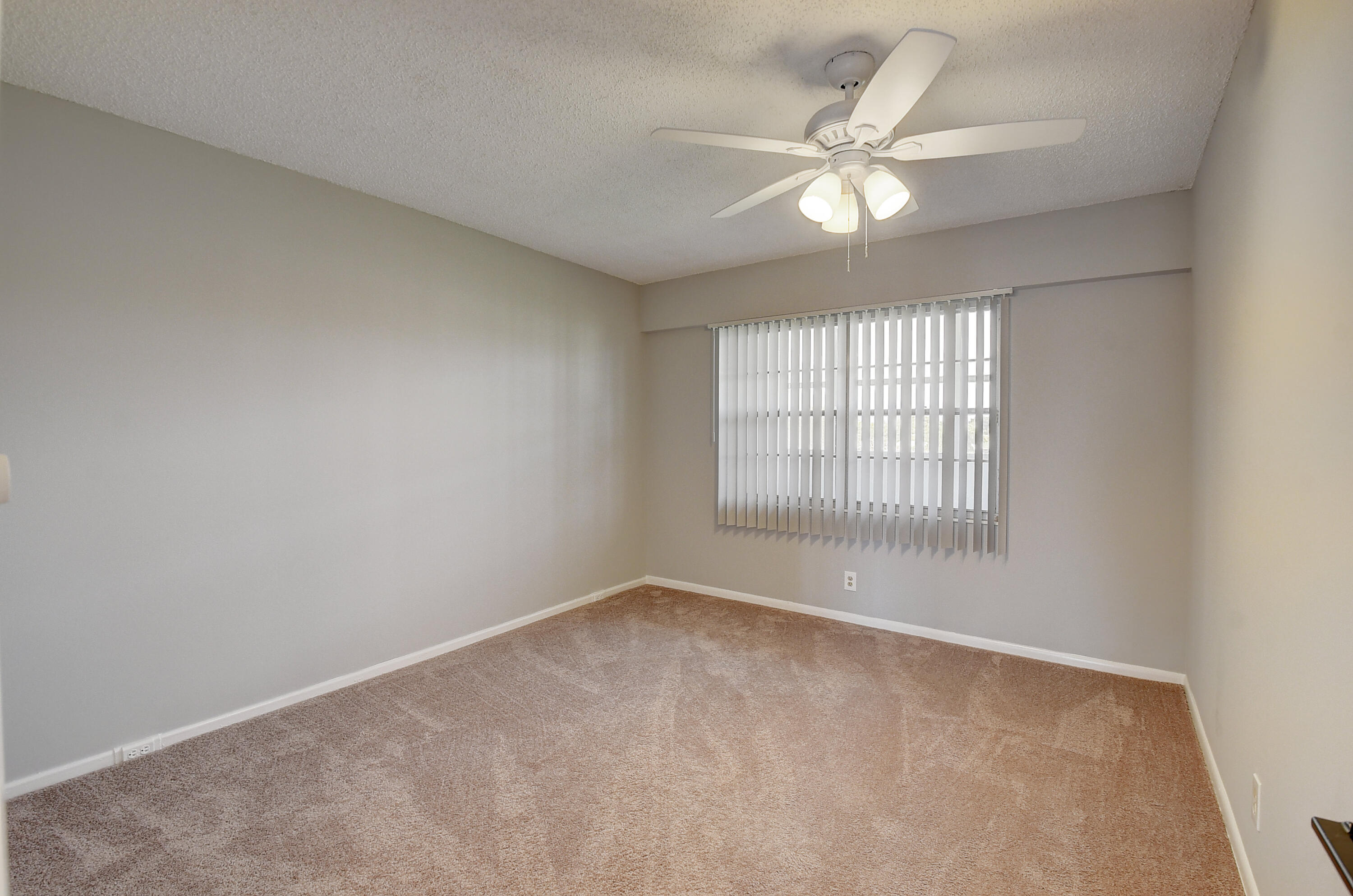 114 Brighton C, Unit 114 Boca Raton, FL 33434 - Photo 11 of 44 11_3 (11)