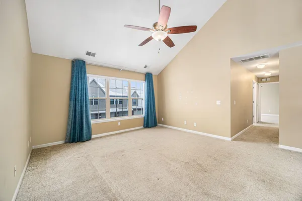 $1,900 | 1569 Addington Lane, Ann Arbor, MI 48108