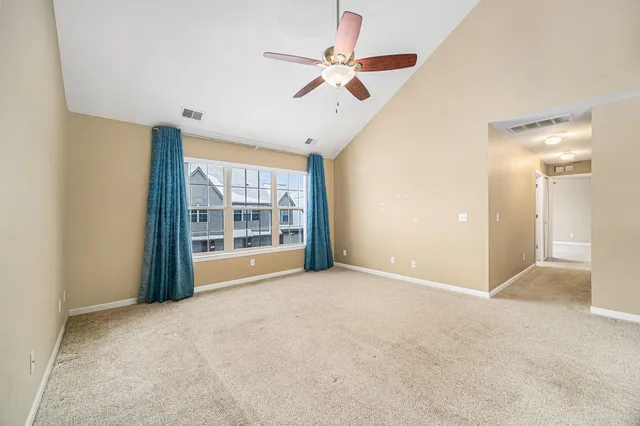 $1,900 | 1569 Addington Lane, Ann Arbor, MI 48108