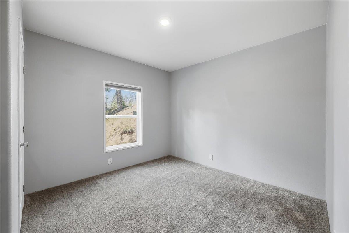 4622 Terrace Road Loon Lake, WA 99148 - Photo 17 of 39 Gallery Image 17