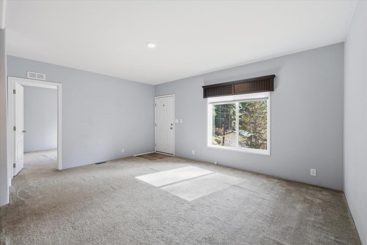 4622 Terrace Road Loon Lake, WA 99148 - Photo 7 of 39 Gallery Image 7