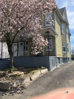 $639,900 | 41-43 Worth Street, Bridgeport, CT 06604