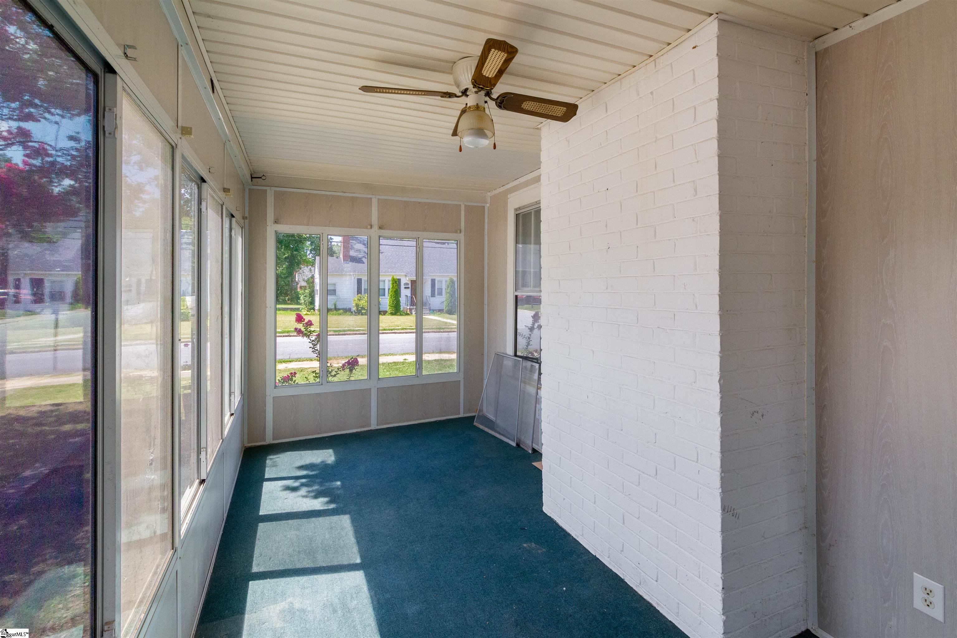 313 East Florida Street Clinton, SC 29325 - Photo 19 of 21 Gallery Image 19
