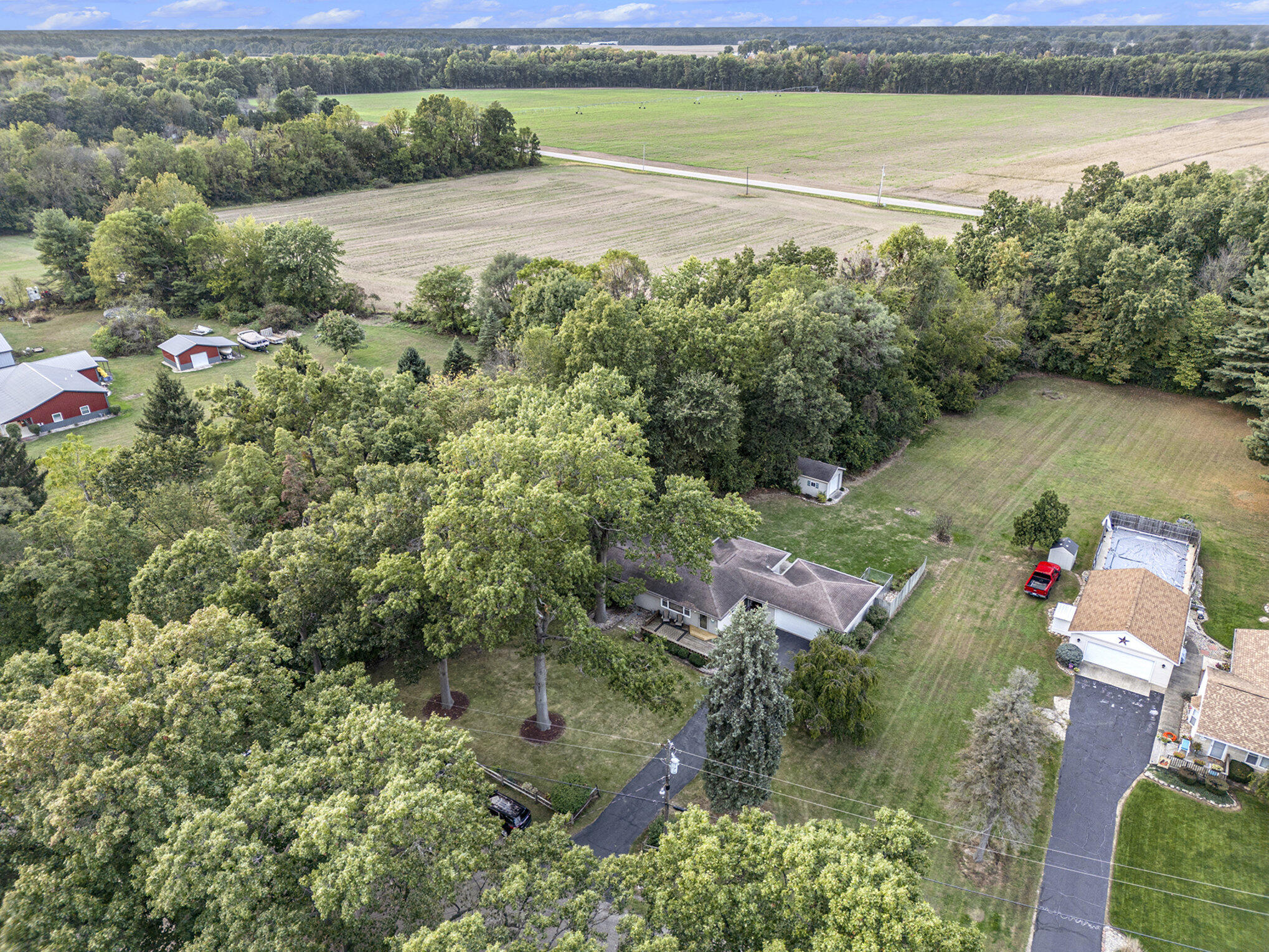 19520 Thompson Lane Three Rivers, MI 49093 - Photo 28 of 39 002_dji_0785