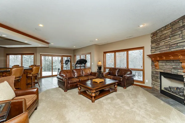 $949,000 | 3153 Frankel Lane Southwest, Rochester, MN 55902