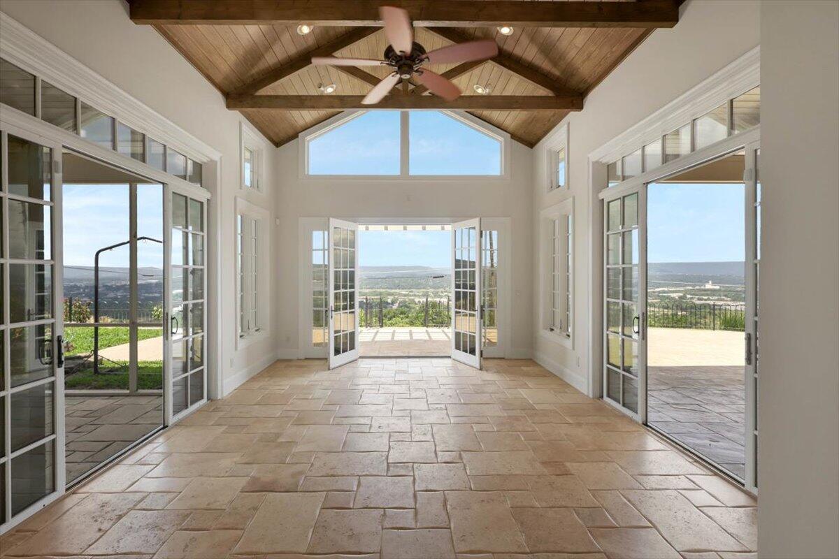 312 North Crest Road Chattanooga, TN 37404 - Photo 12 of 70 12