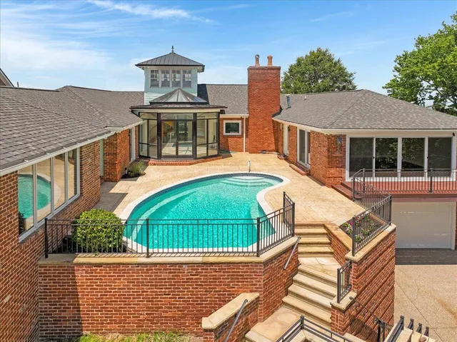 $1,745,000 | 312 North Crest Road, Chattanooga, TN 37404