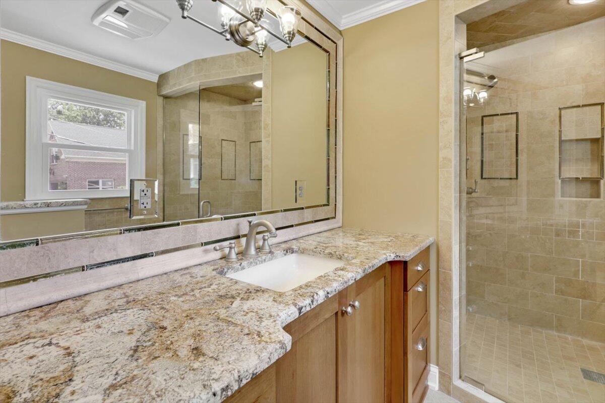 312 North Crest Road Chattanooga, TN 37404 - Photo 43 of 70 43