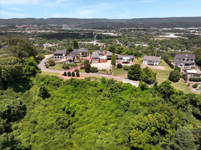 $1,745,000 | 312 North Crest Road, Chattanooga, TN 37404