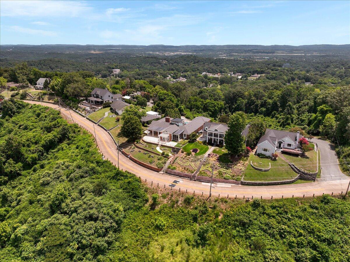 312 North Crest Road Chattanooga, TN 37404 - Photo 66 of 70 66-Pinnacle Tour - 312 N Crest - 66