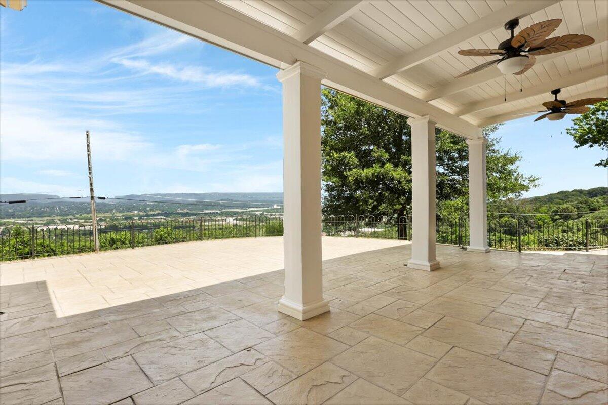 312 North Crest Road Chattanooga, TN 37404 - Photo 7 of 70 7