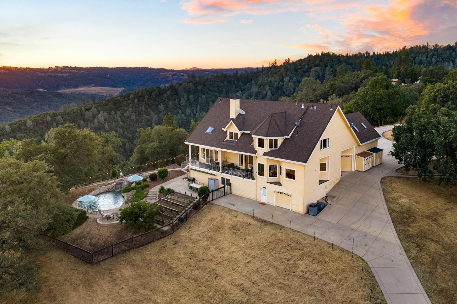 6881 Sagittarius Road Placerville, CA 95667 - Photo 5 of 73