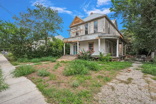 $355,000 | 611 Mason Street, San Antonio, TX 78208