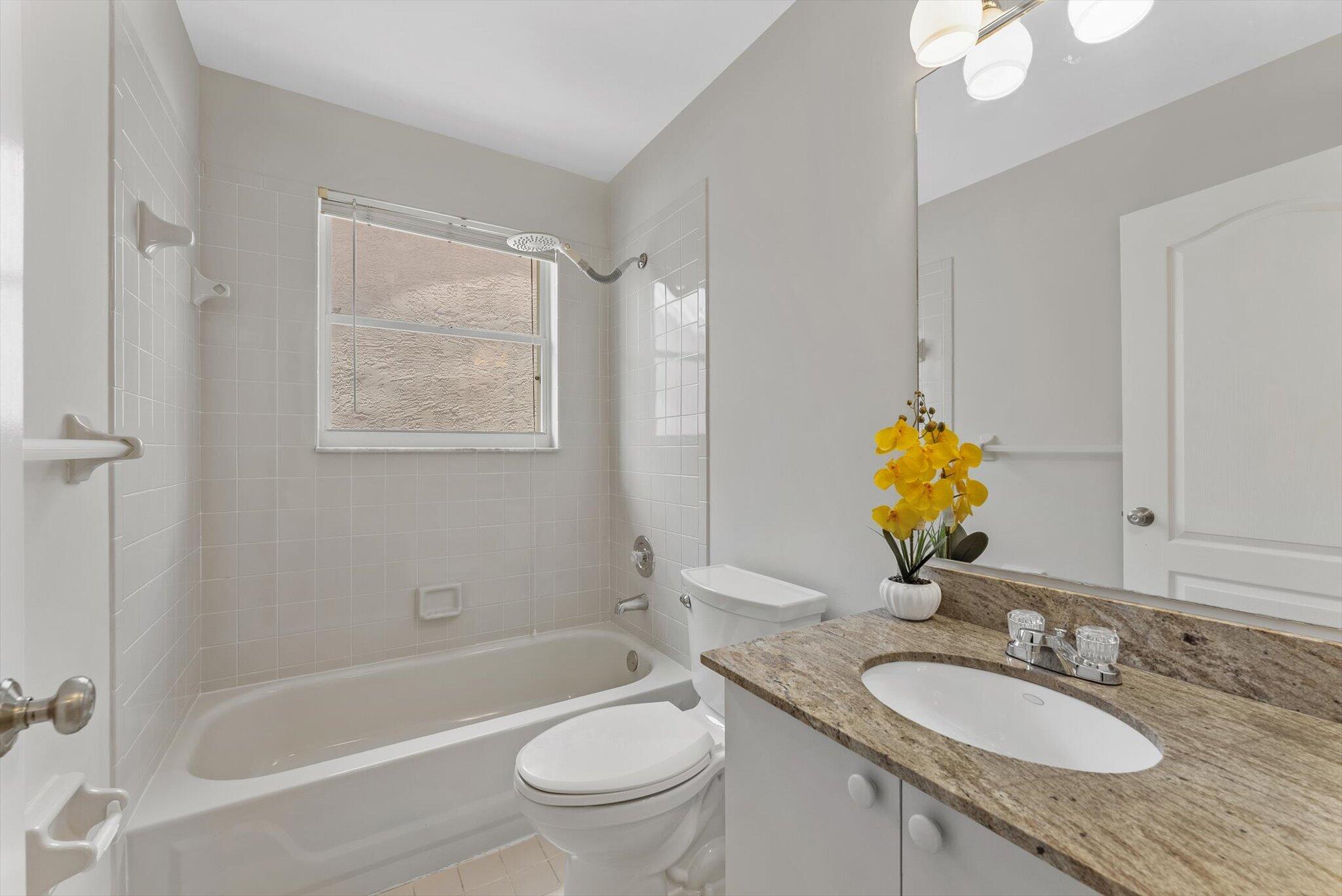 10796 Crescendo Circle Boca Raton, FL 33498 - Photo 29 of 69 33-33