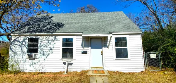 $1,300 | 2604 North Locust Street, Unit 100, Denton, TX 76209