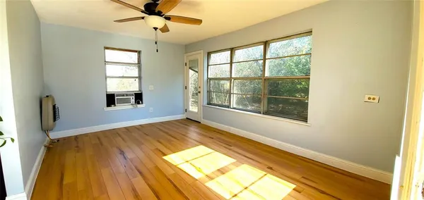 $1,300 | 2604 North Locust Street, Unit 100, Denton, TX 76209