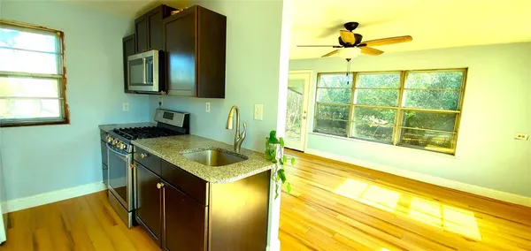 $1,300 | 2604 North Locust Street, Unit 100, Denton, TX 76209
