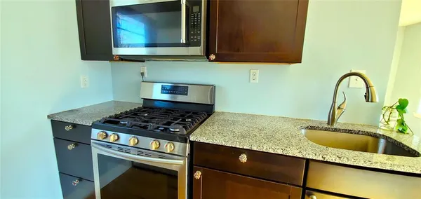 $1,300 | 2604 North Locust Street, Unit 100, Denton, TX 76209