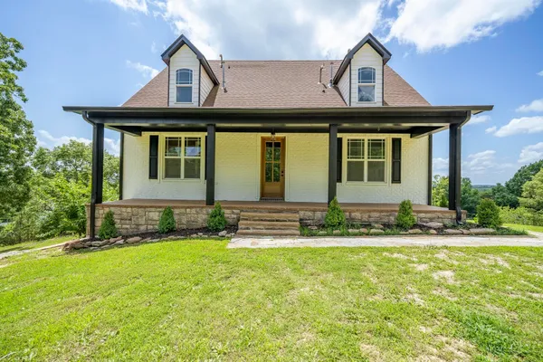 $950,000 | 851 Rivers Edge Drive, Bath Springs, TN 38311