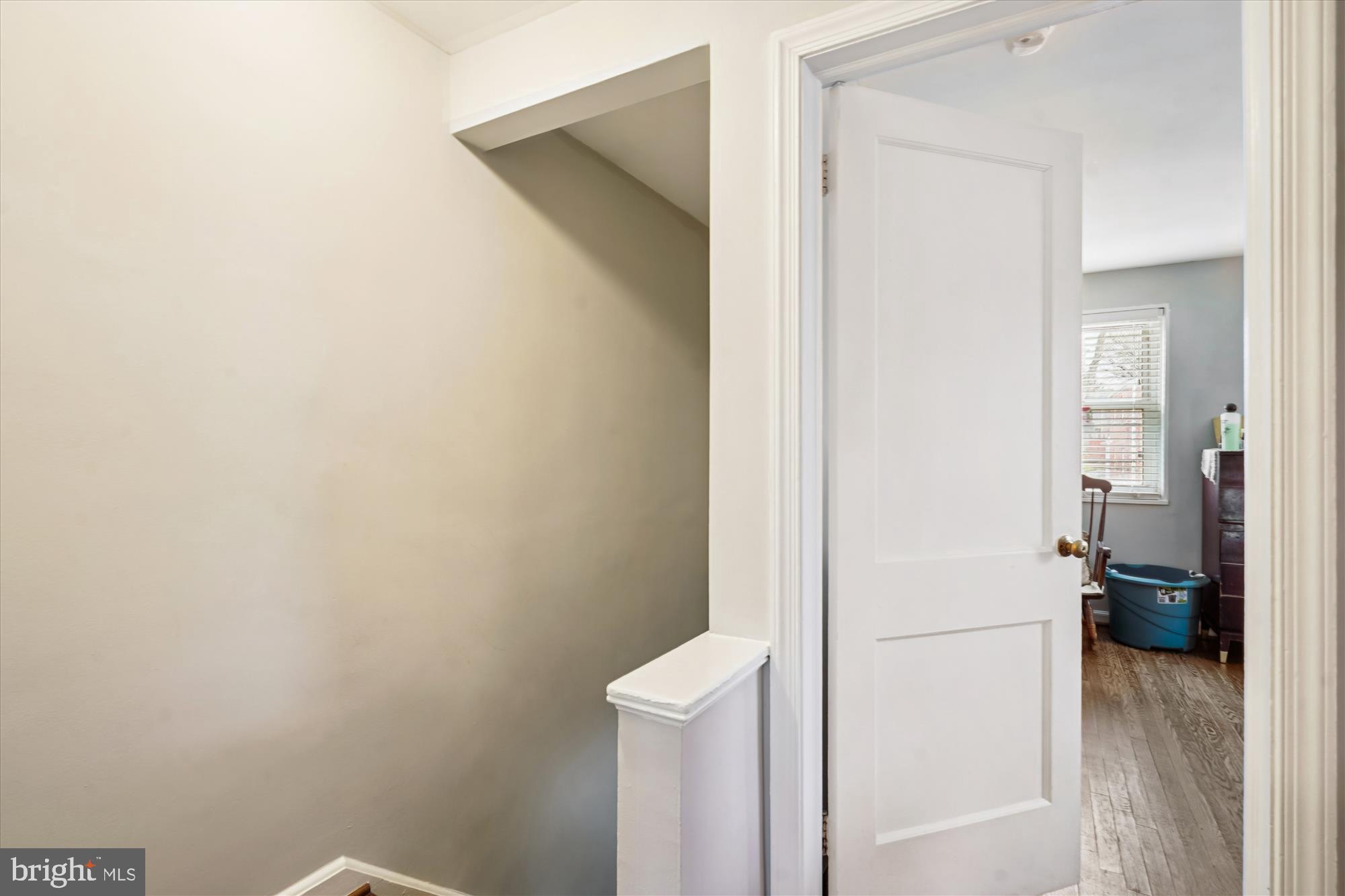 11951 Andrew Street Silver Spring, MD 20902 - Photo 28 of 41 Hall