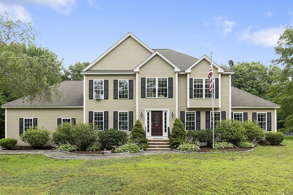 35 Parker Road Shirley, MA 01464 - Photo 1 of 27