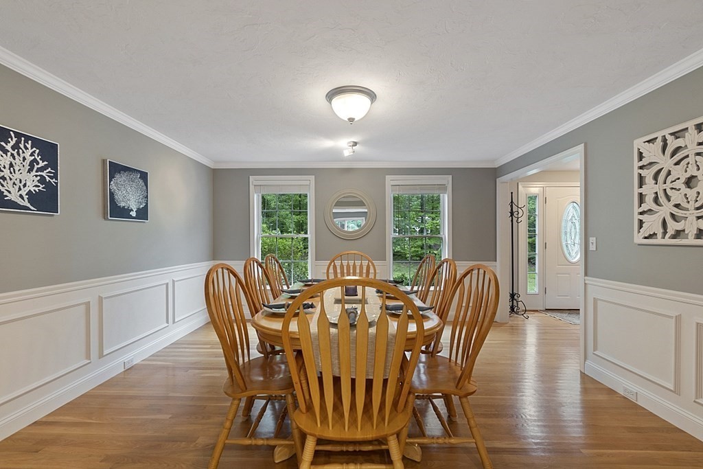 35 Parker Road Shirley, MA 01464 - Photo 11 of 27