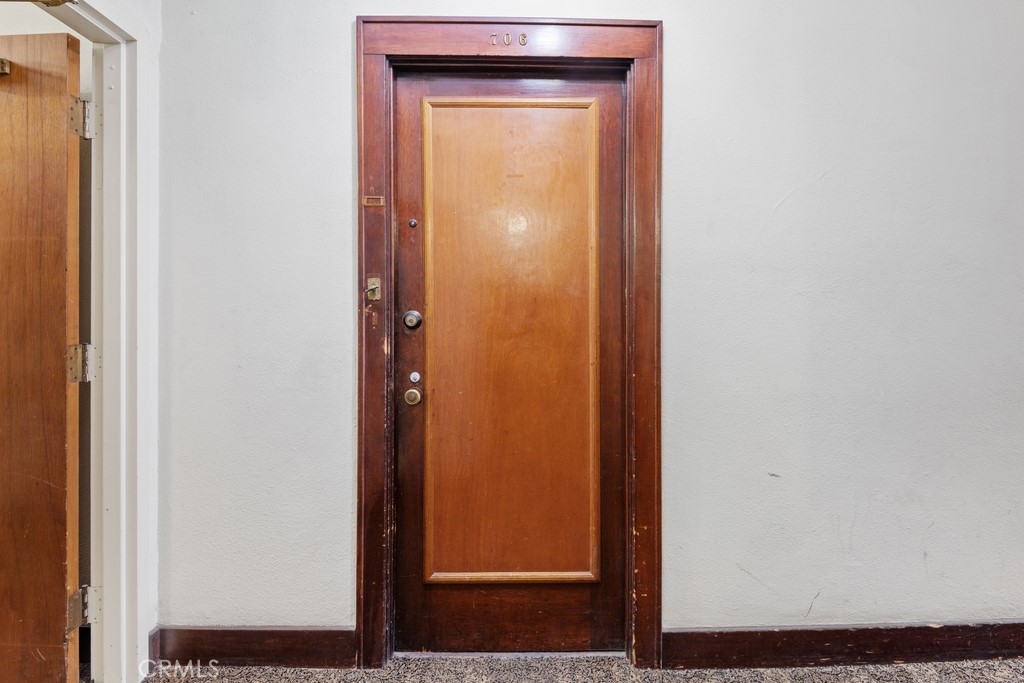 360 West Ocean Boulevard, Unit 706 Long Beach, CA 90802 - Photo 3 of 22 a view of front door