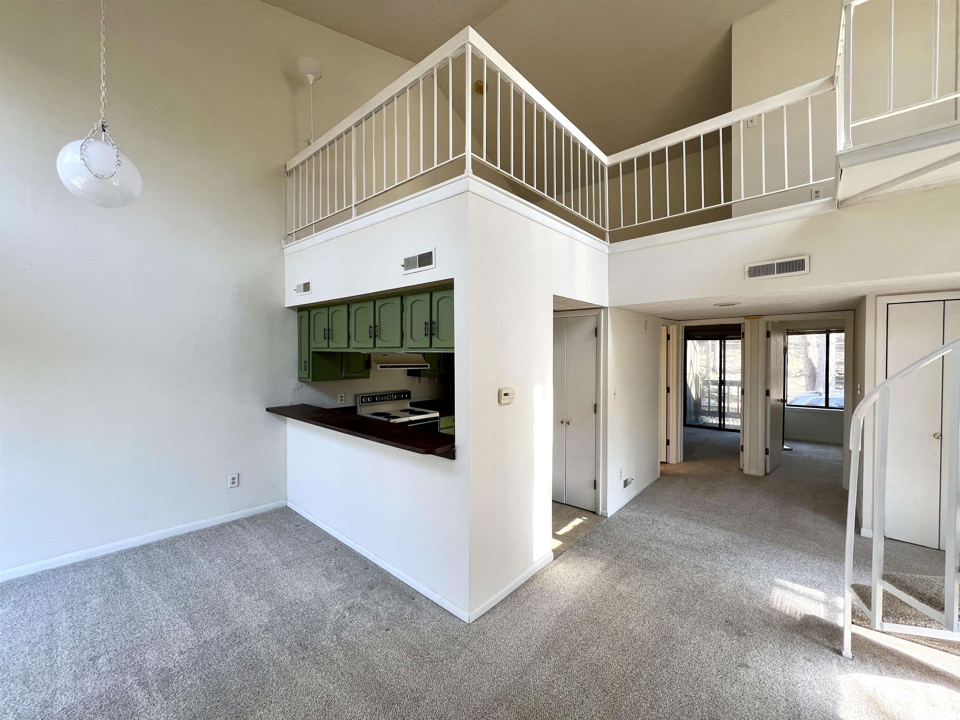 9042 South Pointe Ridge Lane, Unit 22 Bloomington, IN 47401 - Photo 7 of 16 Gallery Image 7