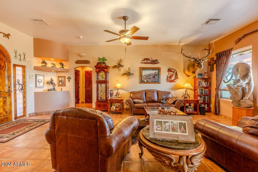 844 East Desert Drive Globe, AZ 85501 - Photo 8 of 61 Desert Drive 48