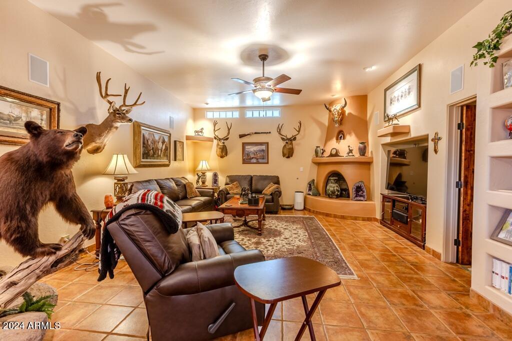 844 East Desert Drive Globe, AZ 85501 - Photo 9 of 61 Desert Drive 35