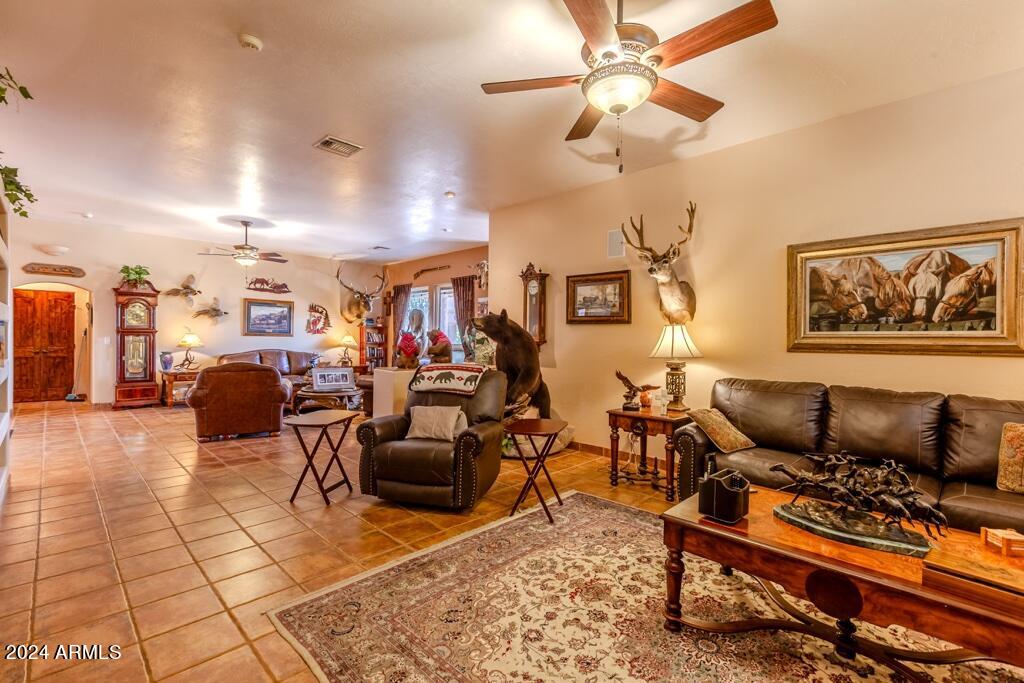 844 East Desert Drive Globe, AZ 85501 - Photo 10 of 61 Desert Drive 34