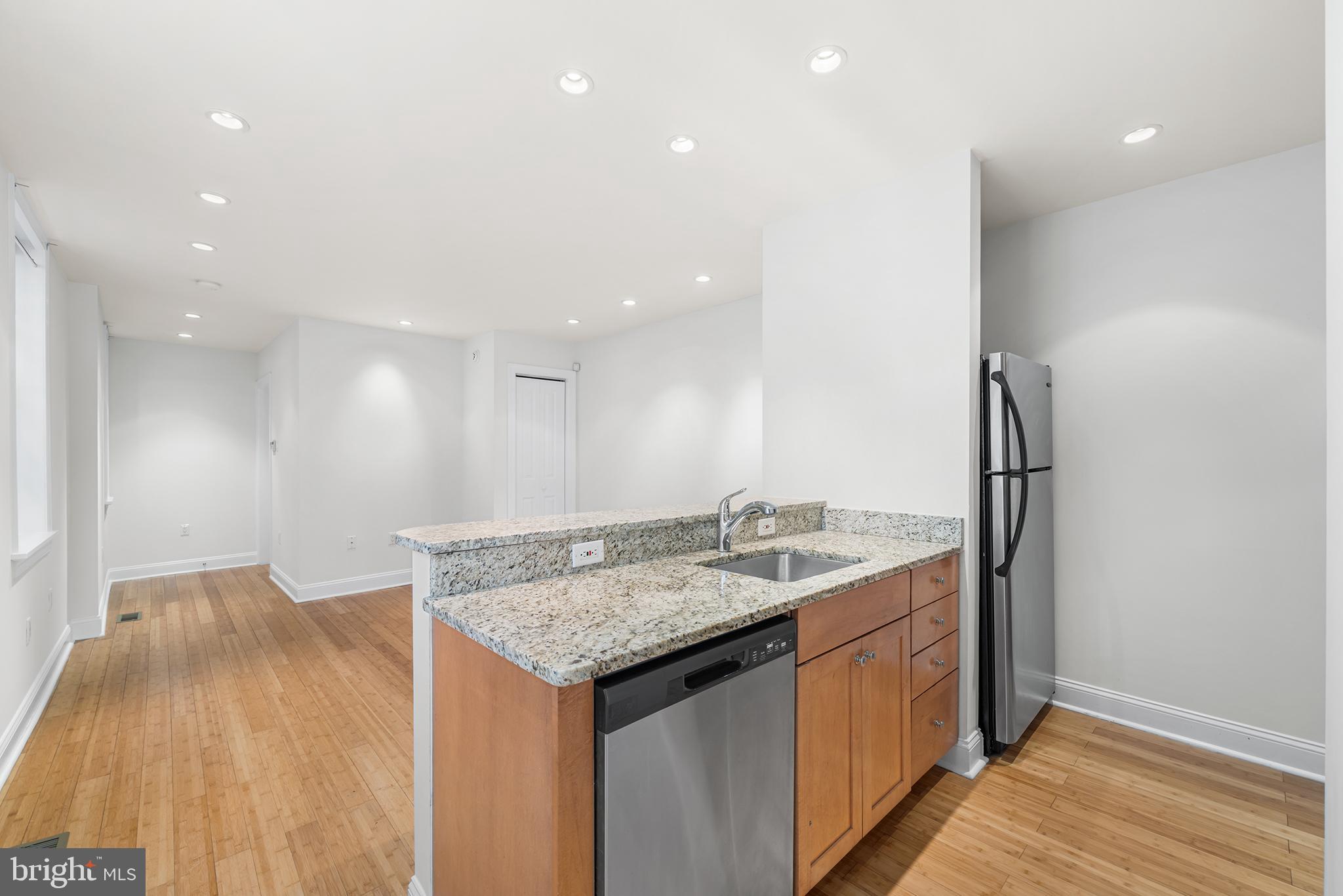 1205 Spruce Street, Unit 2 Philadelphia, PA 19107 - Photo 14 of 26