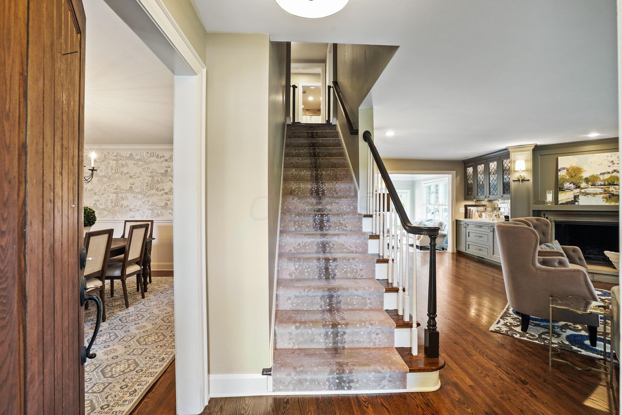 2076 Elgin Road Columbus, OH 43221 - Photo 9 of 82 9-web-or-mls-DSC09957