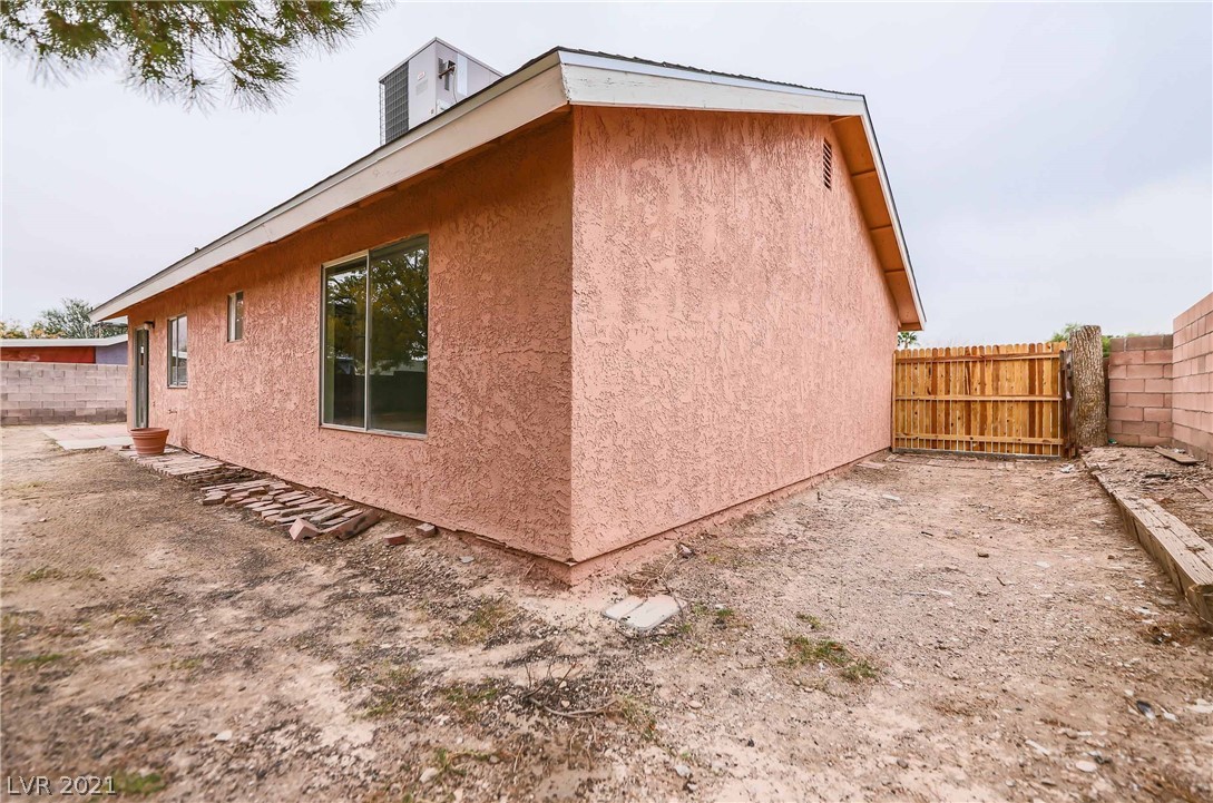 4800 Fernley Way Las Vegas, NV 89110 - Photo 29 of 36