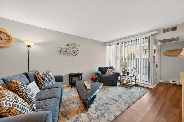 $129,000 | 8305 North 107th Street, Unit F, Milwaukee, WI 53224