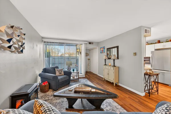 $129,000 | 8305 North 107th Street, Unit F, Milwaukee, WI 53224