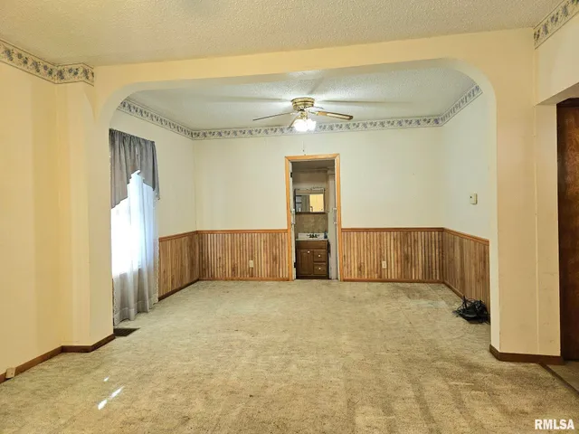 $65,000 | 208 Fletcher Avenue, Muscatine, IA 52761