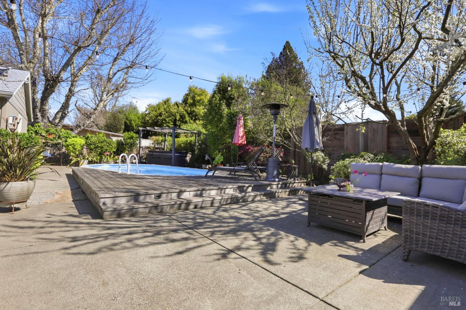 6 Gothic Drive Novato, CA 94947 - Photo 35 of 63