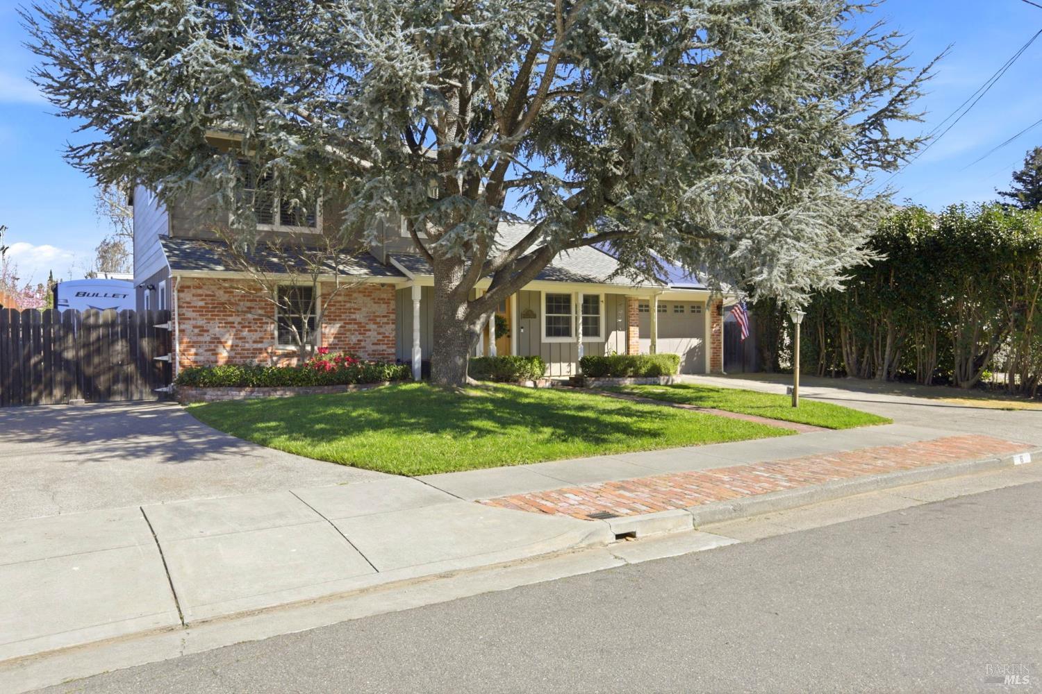 6 Gothic Drive Novato, CA 94947 - Photo 4 of 63