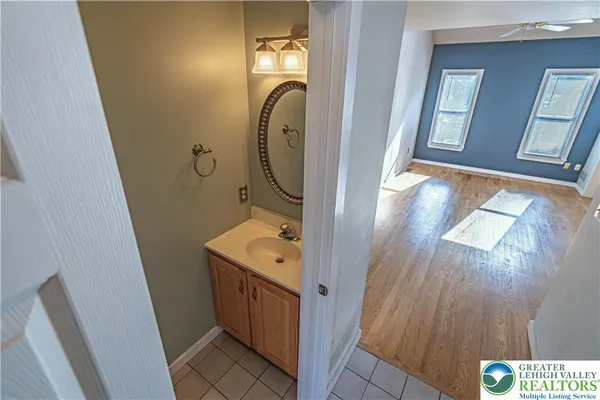 $2,395 | 364 Biondo Court, Bethlehem, PA 18017