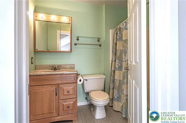 $2,395 | 364 Biondo Court, Bethlehem, PA 18017