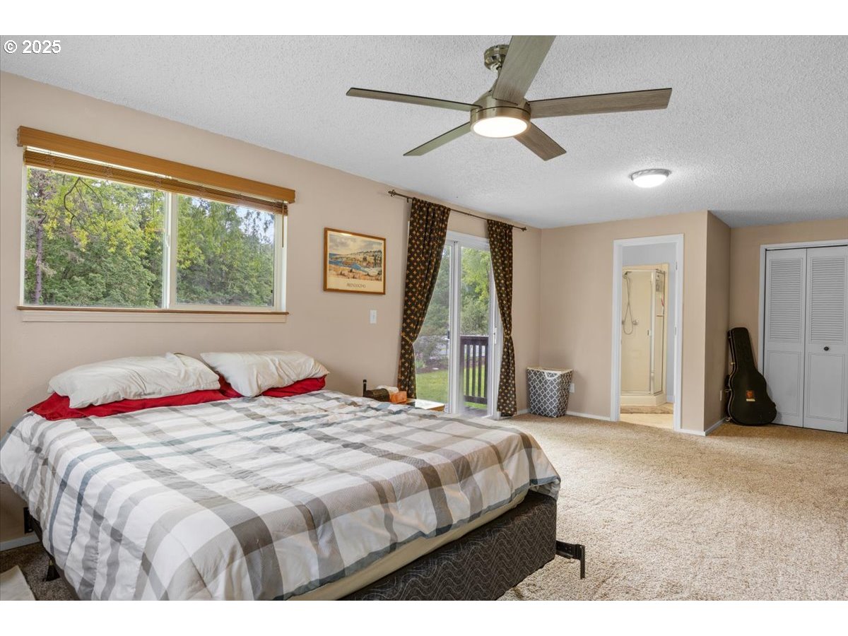 4819 Elgarose Road Roseburg, OR 97471 - Photo 16 of 30 Gallery Image 16
