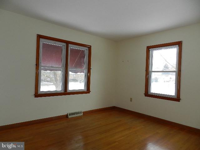 239 Diller Road Hanover, PA 17331 - Photo 15 of 27 Bedroom 2