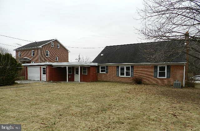 239 Diller Road Hanover, PA 17331 - Photo 3 of 27 Back View