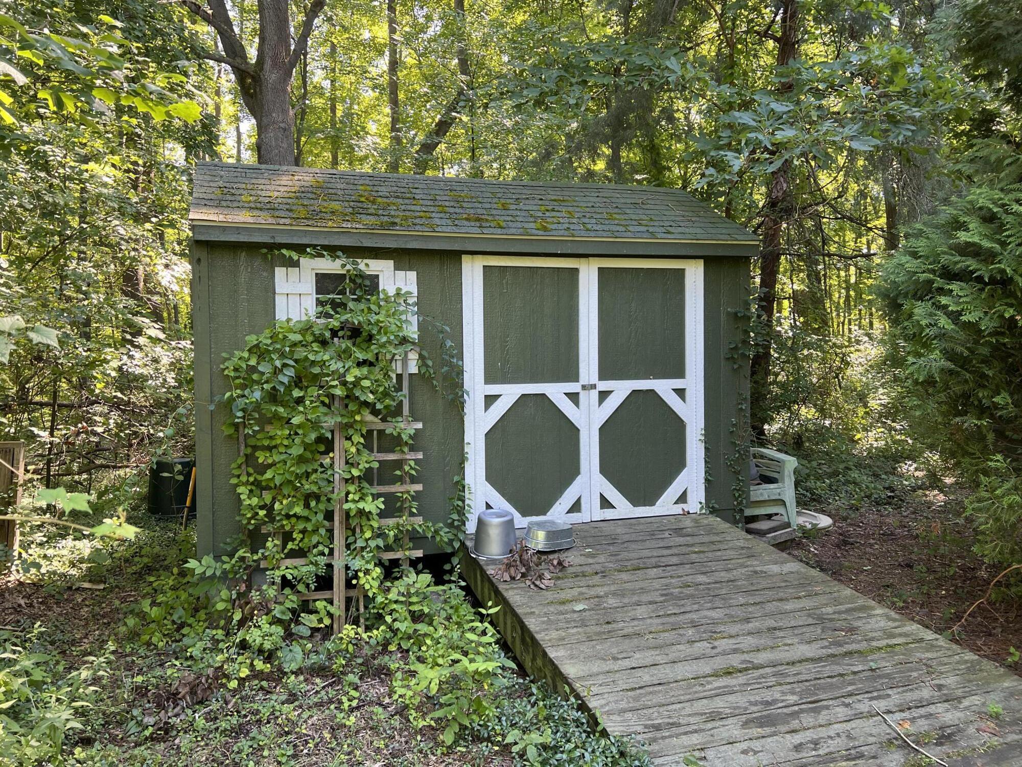 9102 Warren Woods Road Lakeside, MI 49116 - Photo 18 of 28 132B30C9-7CE7-49FD-8CDE-7E1626597876