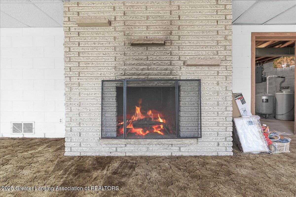 2567 Jolly Road Okemos, MI 48864 - Photo 20 of 30 21-Media Jett - 18