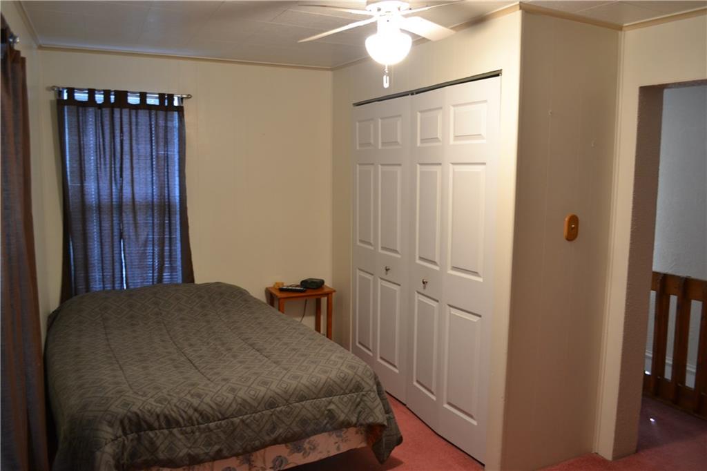 65 Frazier Avenue McKees Rocks, PA 15136 - Photo 17 of 25