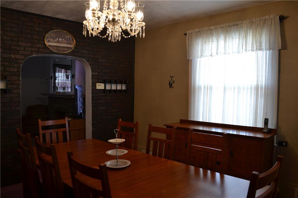 65 Frazier Avenue McKees Rocks, PA 15136 - Photo 8 of 25
