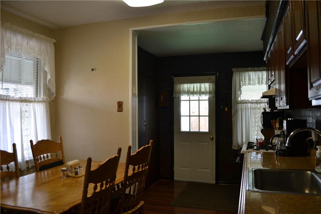 65 Frazier Avenue McKees Rocks, PA 15136 - Photo 9 of 25